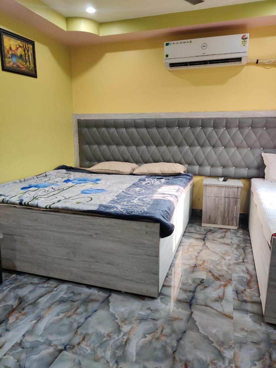 Hotel Mahal & Restaurant Kalyani Dış mekan fotoğraf